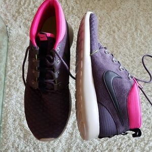 Nike Roshe Boots EXTREMELY RARE style and colorway